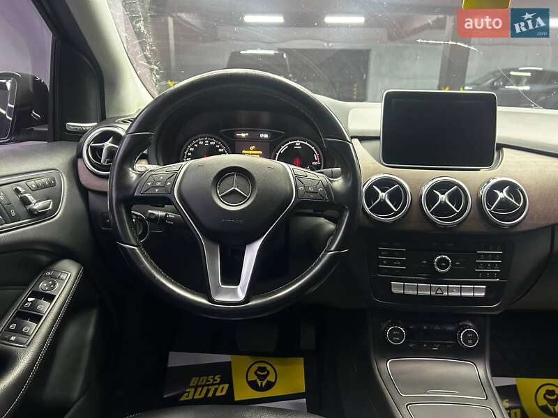 Хэтчбек Mercedes-Benz B-Class 2015 в Черновцах фото 16 Хэтчбек Mercedes-Benz B-Class 2015 в Черновцах