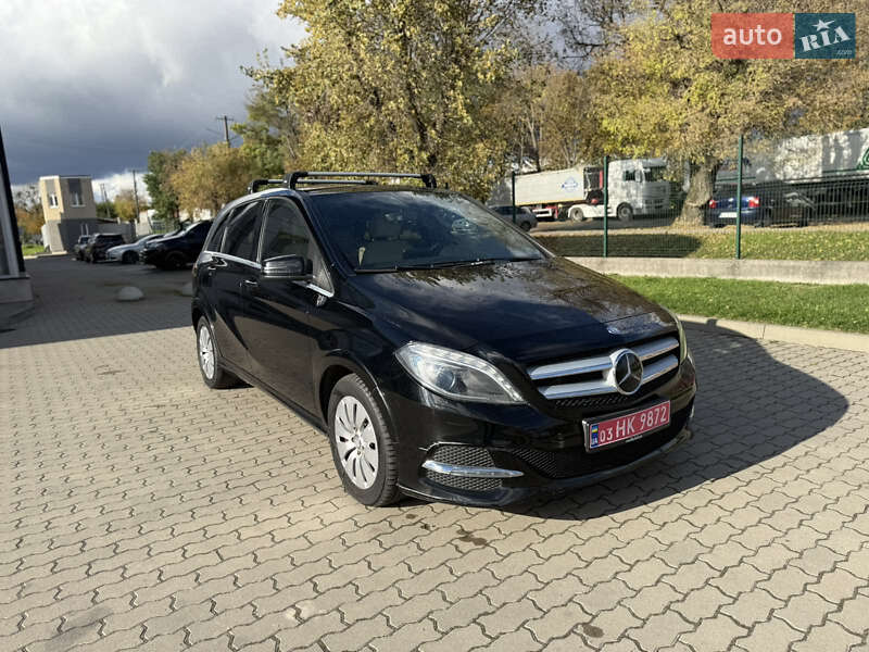 Хэтчбек Mercedes-Benz B-Class 2015 в Радехове фото 2 Хэтчбек Mercedes-Benz B-Class 2015 в Радехове