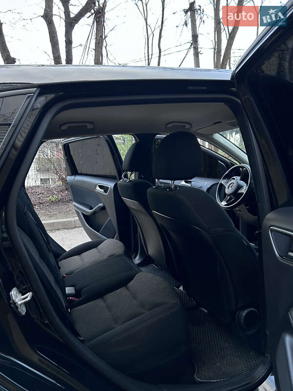 Хетчбек Mercedes-Benz B-Class 2016 в Тернополі фото 14 Хетчбек Mercedes-Benz B-Class 2016 в Тернополі