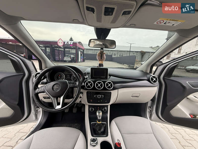 Хетчбек Mercedes-Benz B-Class 2014 в Львові фото 4 Хетчбек Mercedes-Benz B-Class 2014 в Львові