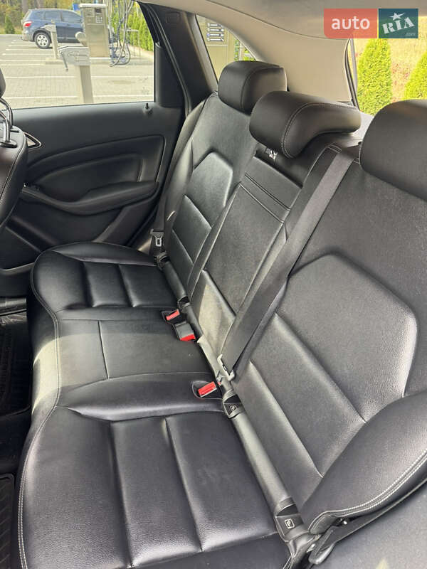 Хэтчбек Mercedes-Benz B-Class 2016 в Маневичах