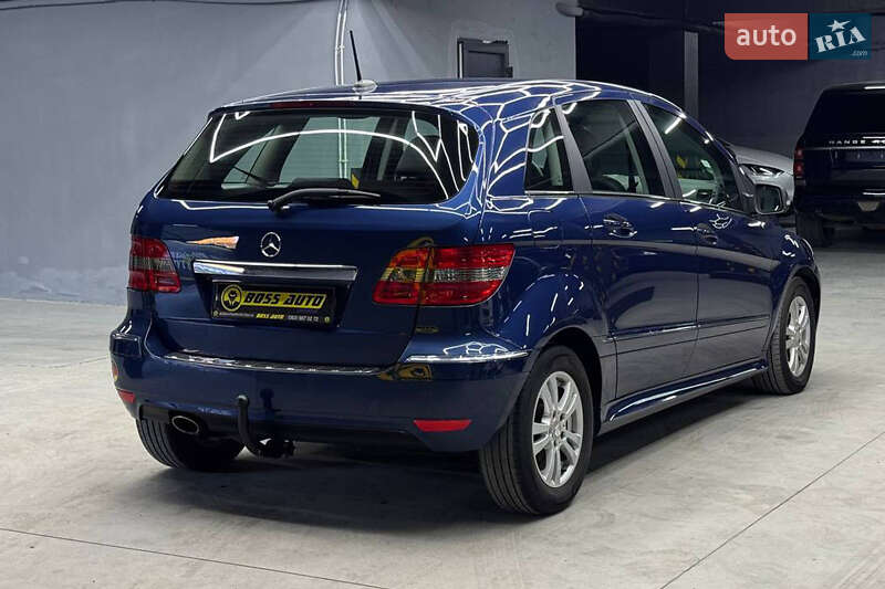Хетчбек Mercedes-Benz B-Class 2010 в Чернівцях фото 6 Хетчбек Mercedes-Benz B-Class 2010 в Чернівцях