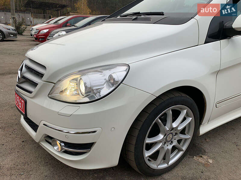 Хетчбек Mercedes-Benz B-Class 2010 в Києві