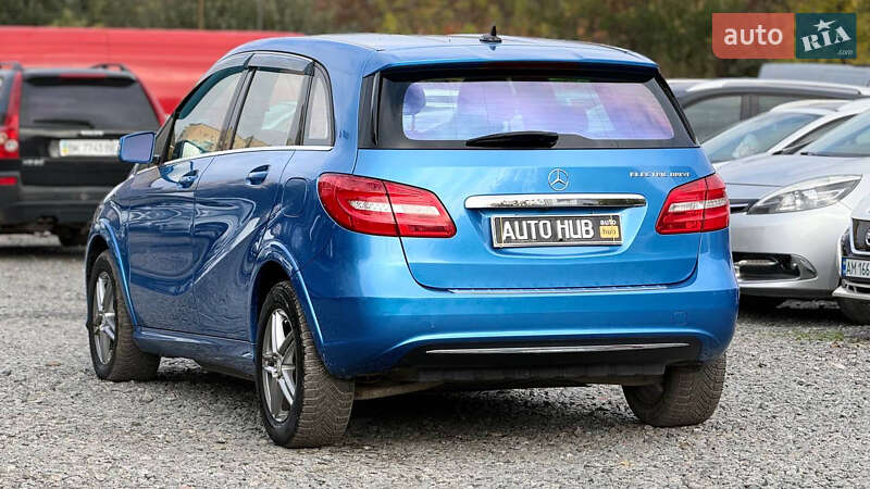 Хетчбек Mercedes-Benz B-Class 2014 в Бердичеві фото 8 Хетчбек Mercedes-Benz B-Class 2014 в Бердичеві