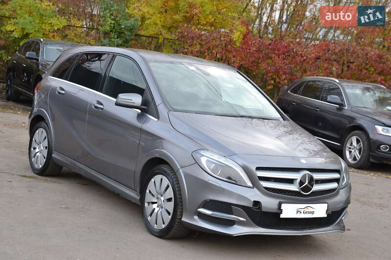 Хэтчбек Mercedes-Benz B-Class 2015 в Луцке