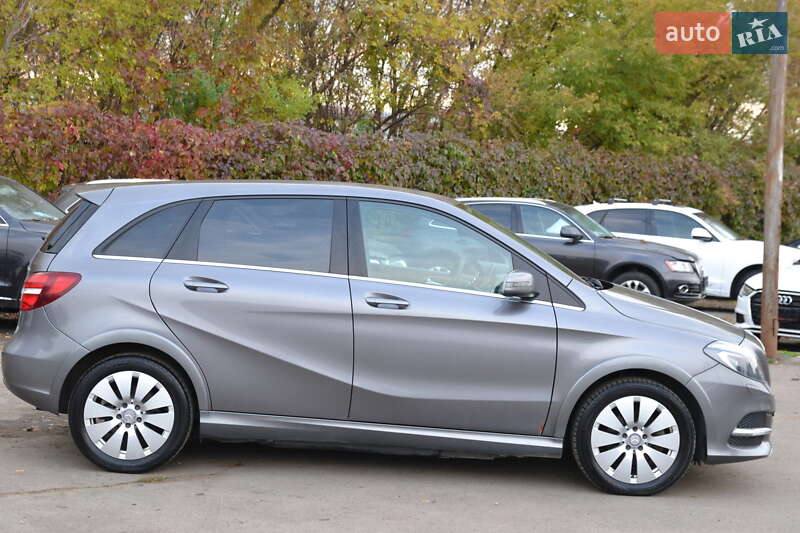 Хэтчбек Mercedes-Benz B-Class 2015 в Луцке