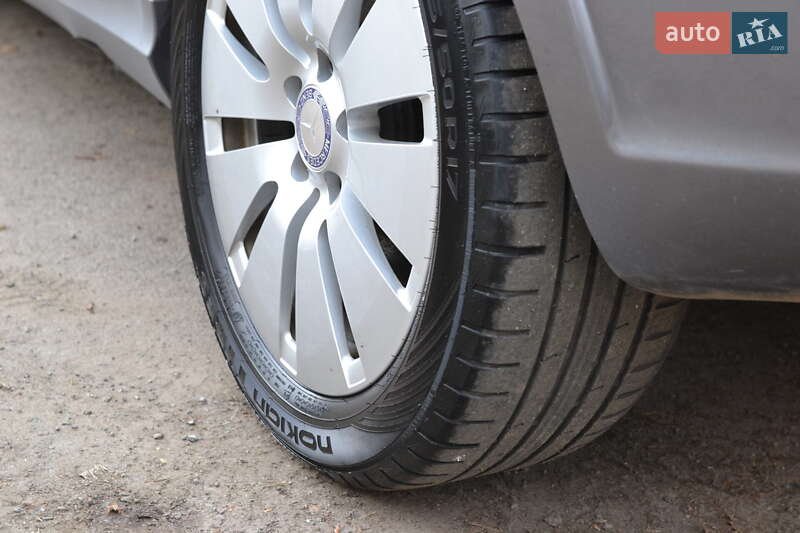 Хэтчбек Mercedes-Benz B-Class 2015 в Луцке