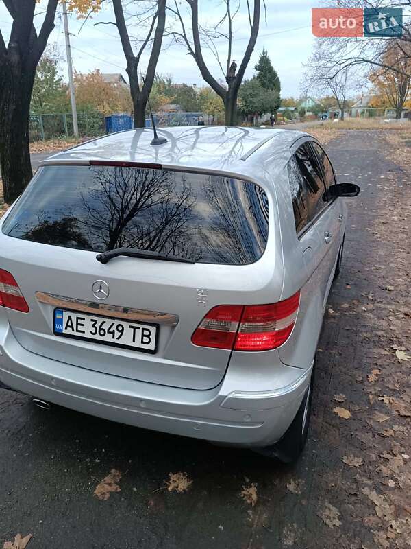 Хэтчбек Mercedes-Benz B-Class 2005 в Першотравенске фото 4 Хэтчбек Mercedes-Benz B-Class 2005 в Першотравенске