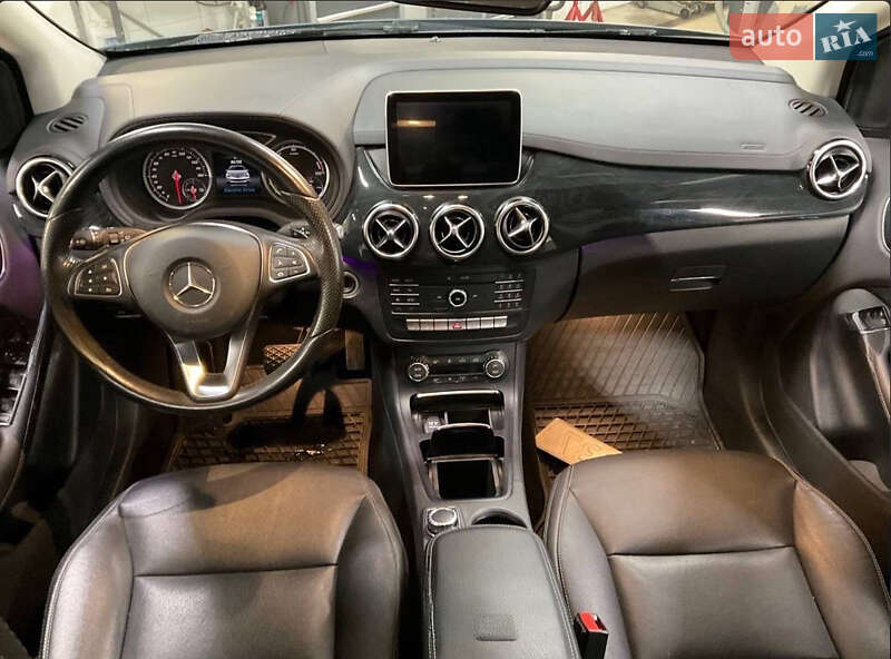 Хетчбек Mercedes-Benz B-Class 2015 в Львові фото 10 Хетчбек Mercedes-Benz B-Class 2015 в Львові