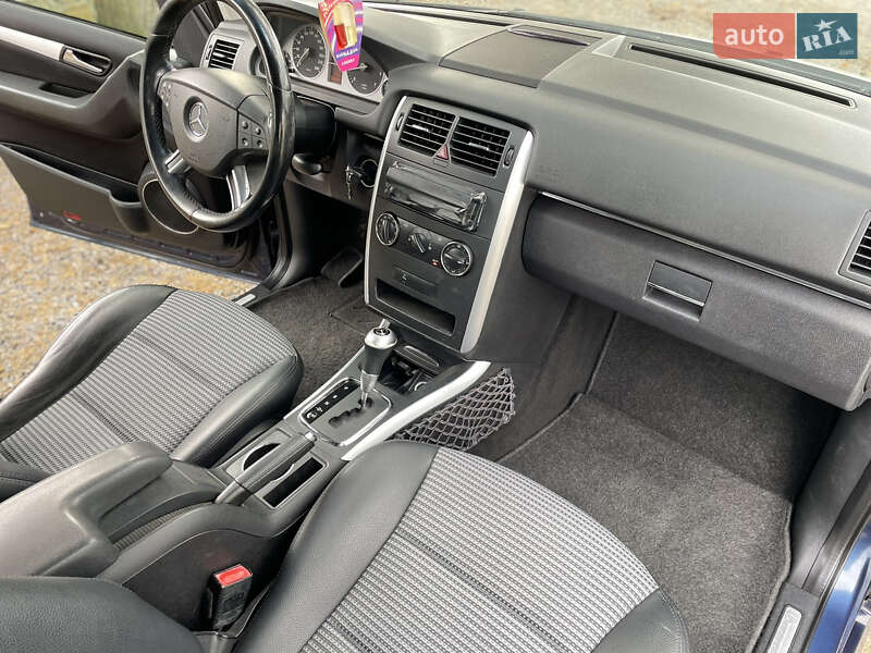 Хетчбек Mercedes-Benz B-Class 2005 в Львові фото 34 Хетчбек Mercedes-Benz B-Class 2005 в Львові