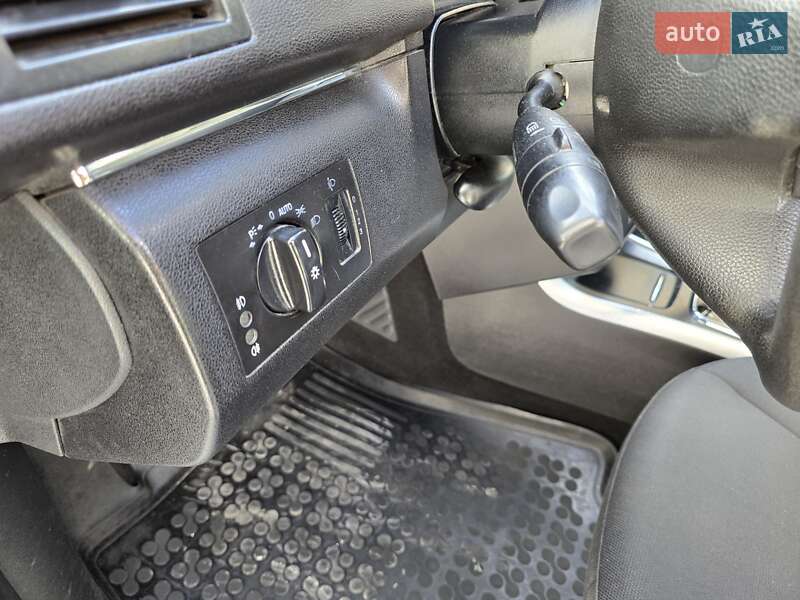 Хэтчбек Mercedes-Benz B-Class 2005 в Ивано-Франковске фото 18 Хэтчбек Mercedes-Benz B-Class 2005 в Ивано-Франковске