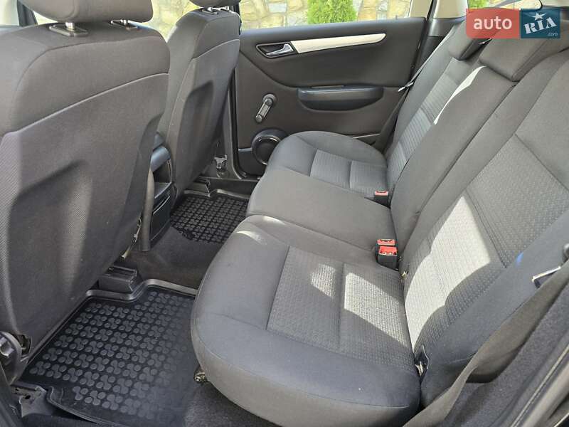 Хэтчбек Mercedes-Benz B-Class 2005 в Ивано-Франковске фото 23 Хэтчбек Mercedes-Benz B-Class 2005 в Ивано-Франковске