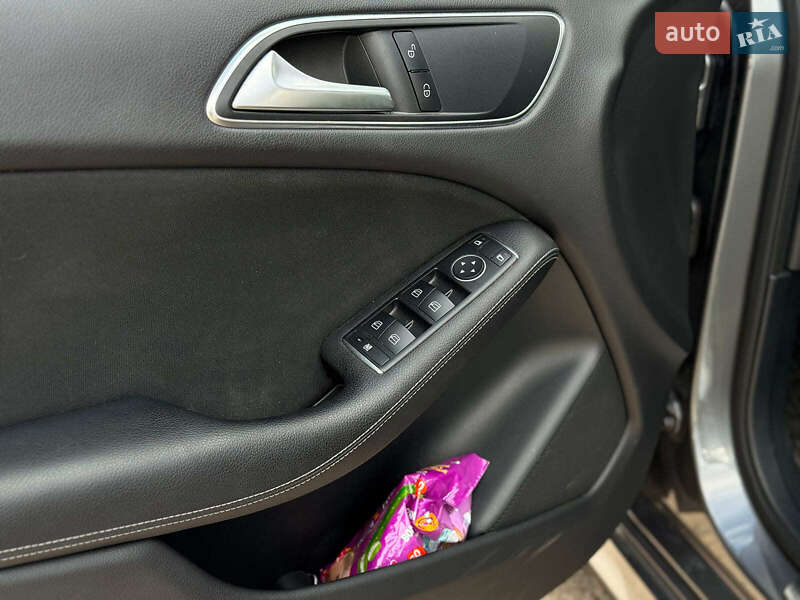 Хетчбек Mercedes-Benz B-Class 2017 в Вінниці фото 21 Хетчбек Mercedes-Benz B-Class 2017 в Вінниці