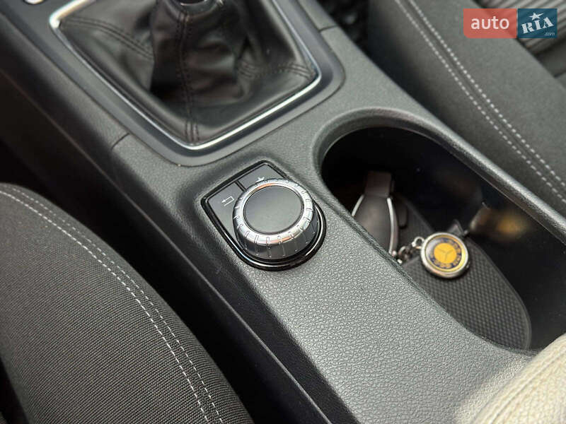 Хетчбек Mercedes-Benz B-Class 2017 в Вінниці фото 26 Хетчбек Mercedes-Benz B-Class 2017 в Вінниці