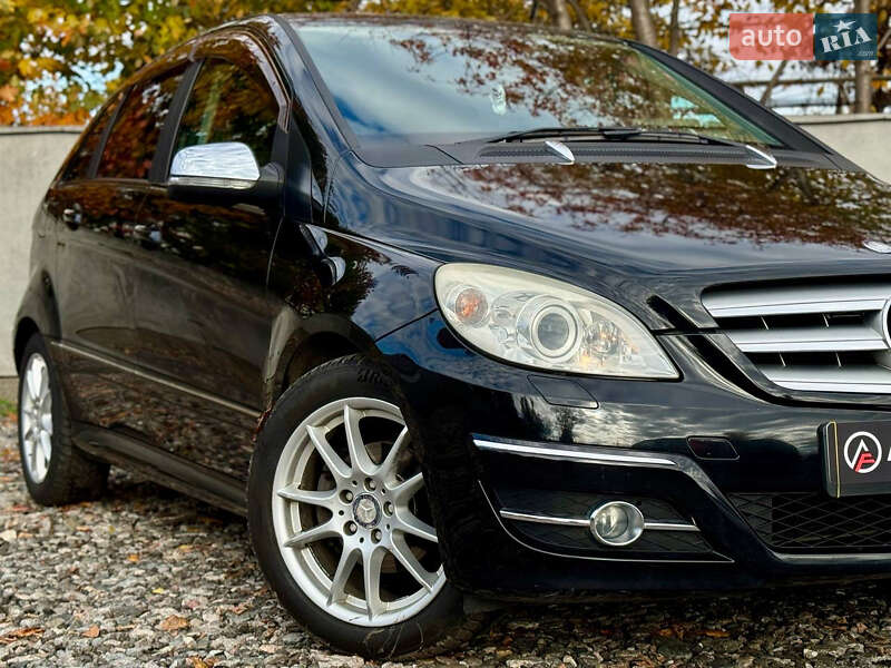 Хэтчбек Mercedes-Benz B-Class 2010 в Киеве