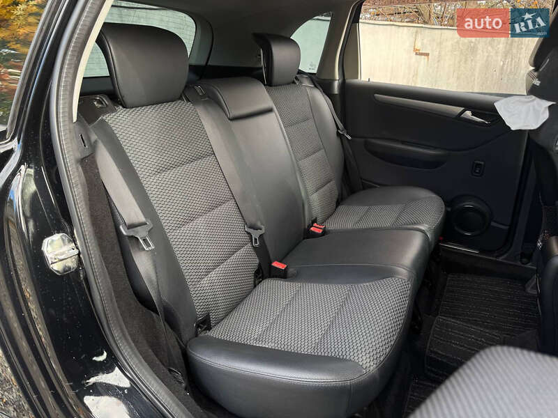 Хэтчбек Mercedes-Benz B-Class 2010 в Киеве