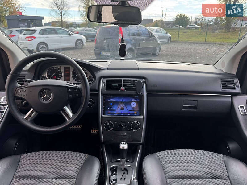 Хэтчбек Mercedes-Benz B-Class 2010 в Киеве