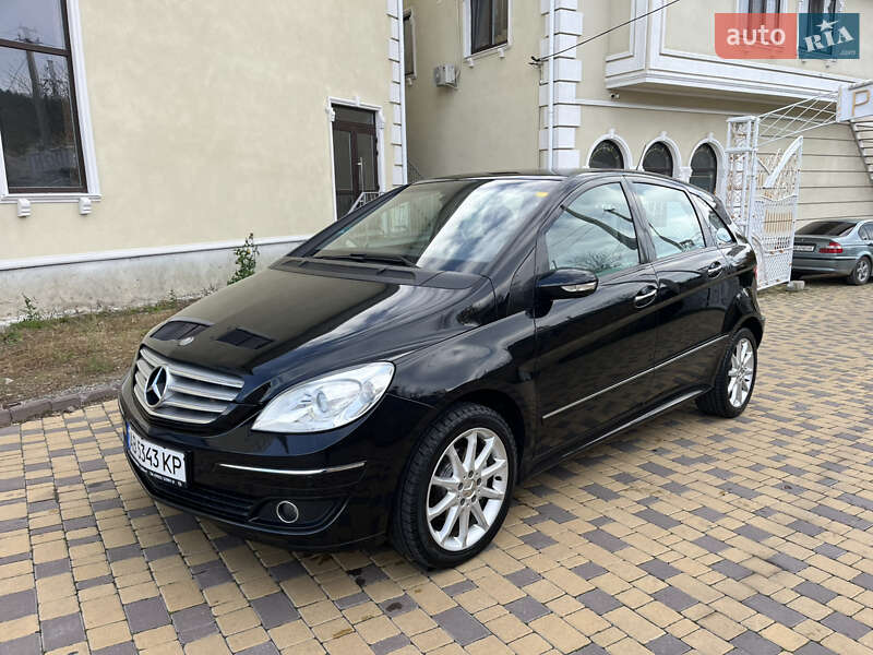 Хэтчбек Mercedes-Benz B-Class 2005 в Могилев-Подольске