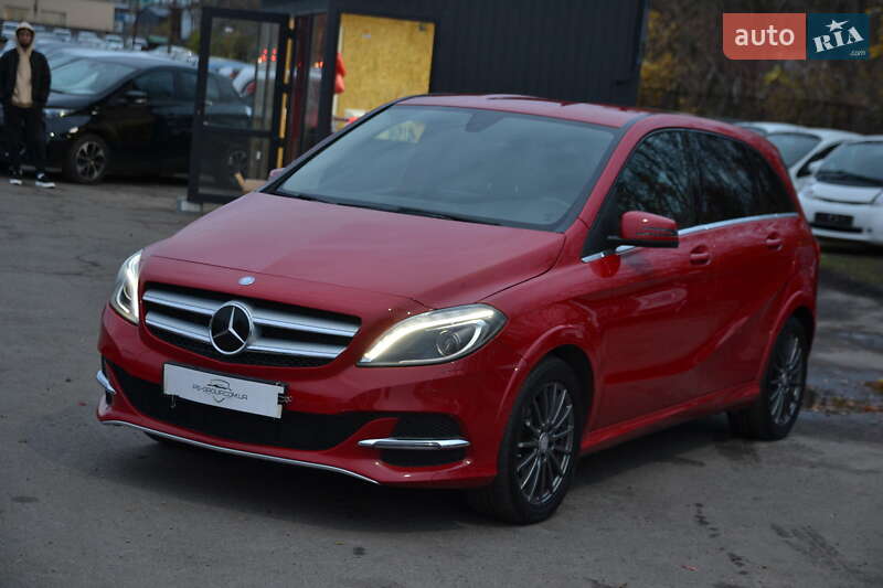 Mercedes-Benz B-Class 2015 Mercedes-Benz B-Class 2015