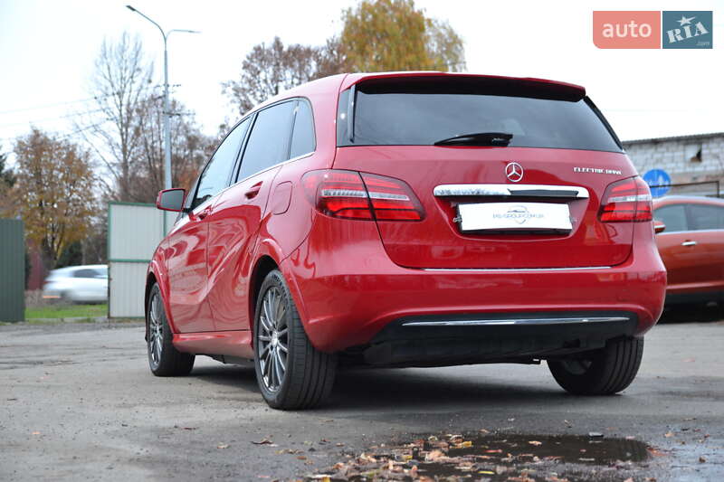 Хэтчбек Mercedes-Benz B-Class 2015 в Луцке