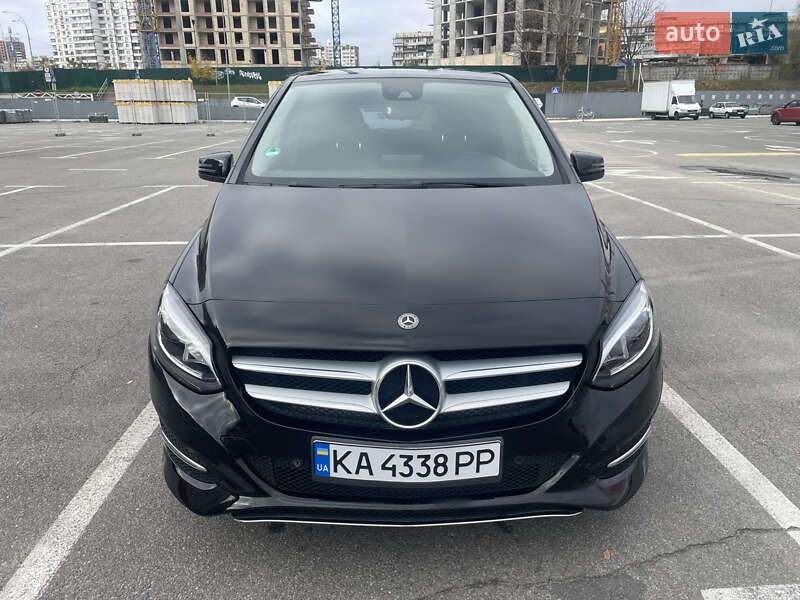 Хэтчбек Mercedes-Benz B-Class 2018 в Киеве фото 2 Хэтчбек Mercedes-Benz B-Class 2018 в Киеве