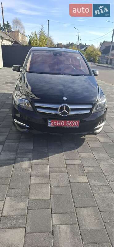 Хэтчбек Mercedes-Benz B-Class 2015 в Остроге