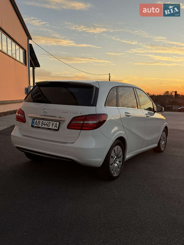 Хэтчбек Mercedes-Benz B-Class 2015 в Виннице фото 4 Хэтчбек Mercedes-Benz B-Class 2015 в Виннице