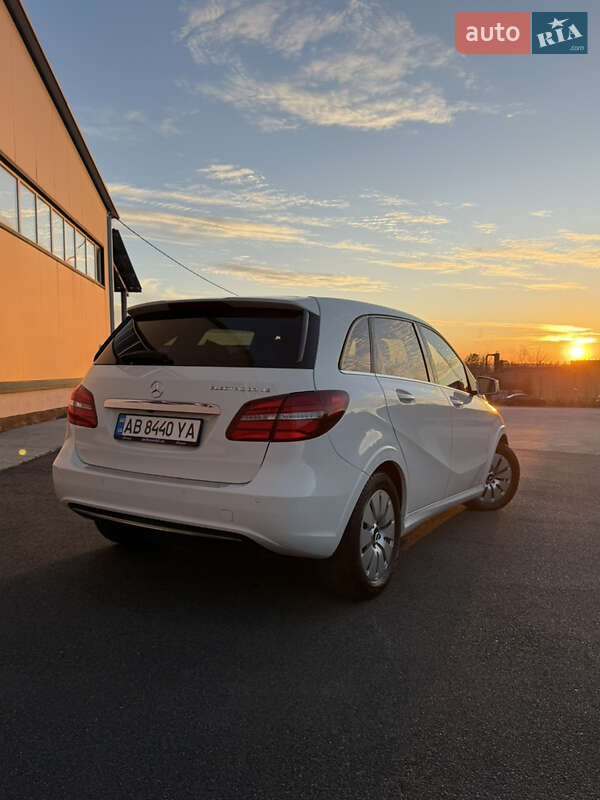 Хэтчбек Mercedes-Benz B-Class 2015 в Виннице фото 74 Хэтчбек Mercedes-Benz B-Class 2015 в Виннице
