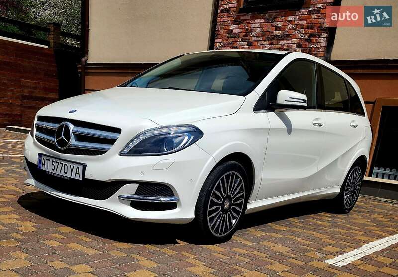 Хэтчбек Mercedes-Benz B-Class 2015 в Ивано-Франковске