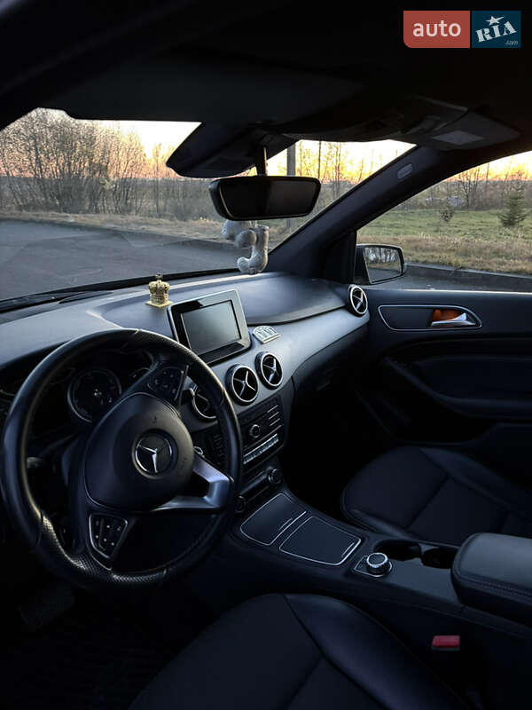 Хэтчбек Mercedes-Benz B-Class 2014 в Ковеле фото 15 Хэтчбек Mercedes-Benz B-Class 2014 в Ковеле