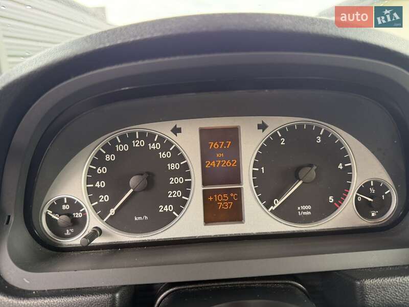 Хетчбек Mercedes-Benz B-Class 2007 в Луцьку фото 3 Хетчбек Mercedes-Benz B-Class 2007 в Луцьку