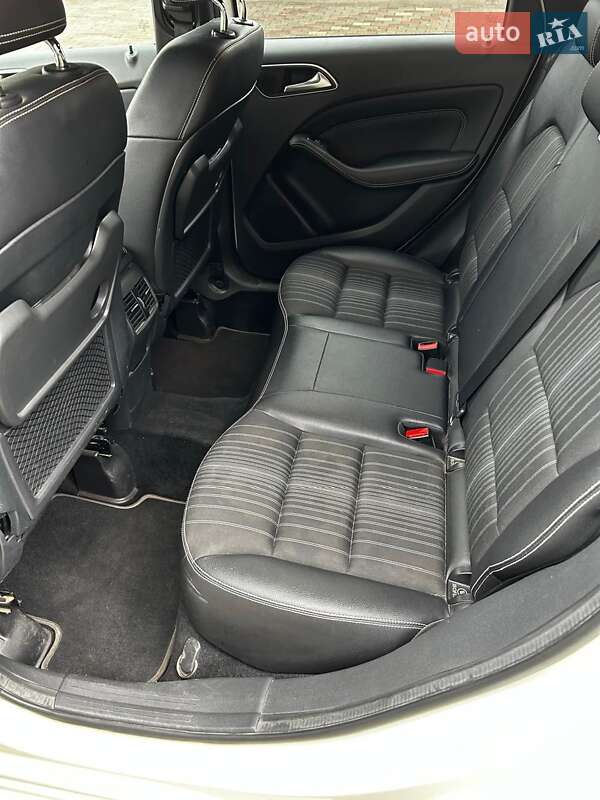 Хэтчбек Mercedes-Benz B-Class 2014 в Львове