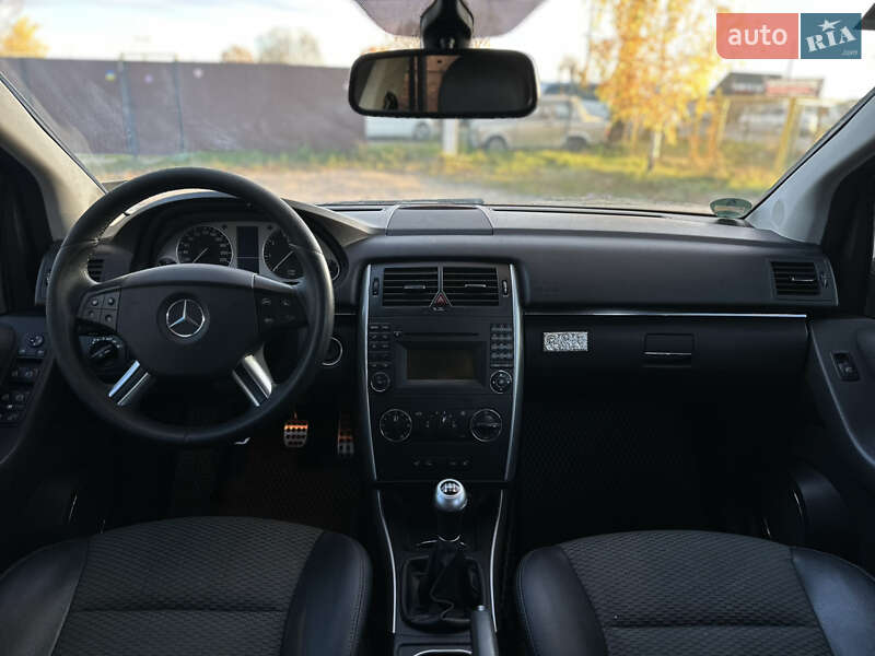 Хэтчбек Mercedes-Benz B-Class 2010 в Виннице фото 53 Хэтчбек Mercedes-Benz B-Class 2010 в Виннице