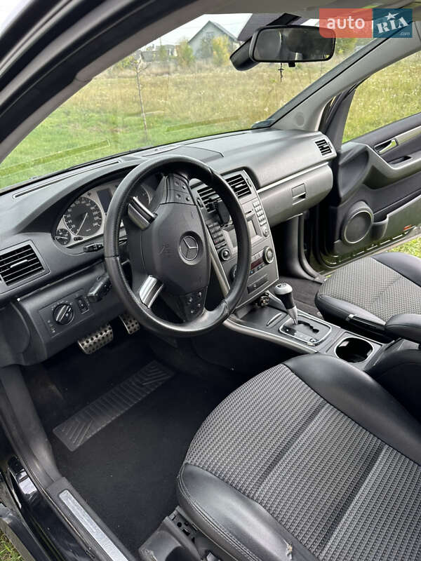 Хетчбек Mercedes-Benz B-Class 2008 в Івано-Франківську фото 9 Хетчбек Mercedes-Benz B-Class 2008 в Івано-Франківську