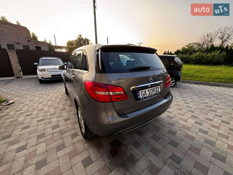 Хетчбек Mercedes-Benz B-Class 2014 в Тернополі фото 9 Хетчбек Mercedes-Benz B-Class 2014 в Тернополі