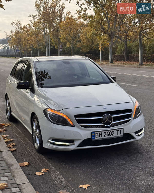 Хетчбек Mercedes-Benz B-Class 2014 в Одесі фото 2 Хетчбек Mercedes-Benz B-Class 2014 в Одесі