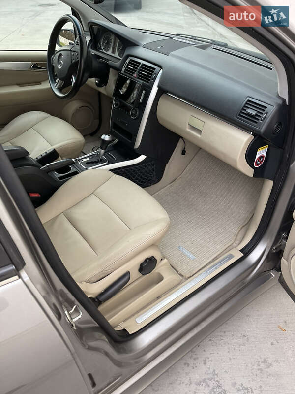 Хетчбек Mercedes-Benz B-Class 2006 в Луцьку фото 25 Хетчбек Mercedes-Benz B-Class 2006 в Луцьку