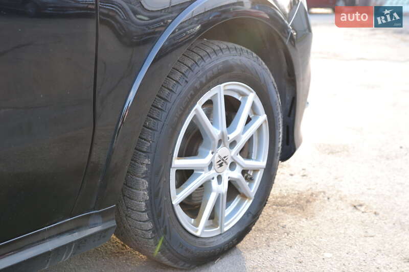 Хетчбек Mercedes-Benz B-Class 2017 в Луцьку фото 15 Хетчбек Mercedes-Benz B-Class 2017 в Луцьку