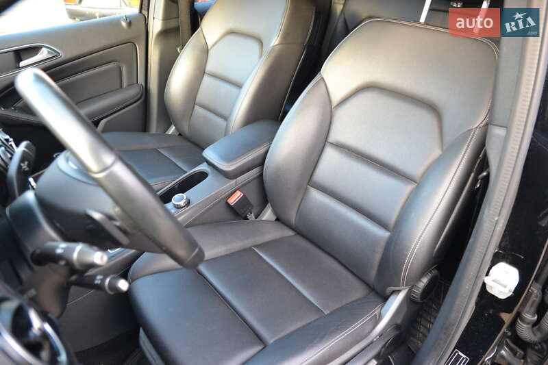 Хетчбек Mercedes-Benz B-Class 2017 в Луцьку фото 16 Хетчбек Mercedes-Benz B-Class 2017 в Луцьку