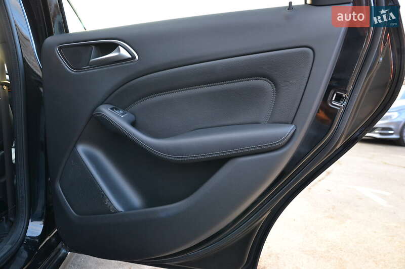 Хетчбек Mercedes-Benz B-Class 2017 в Луцьку фото 24 Хетчбек Mercedes-Benz B-Class 2017 в Луцьку