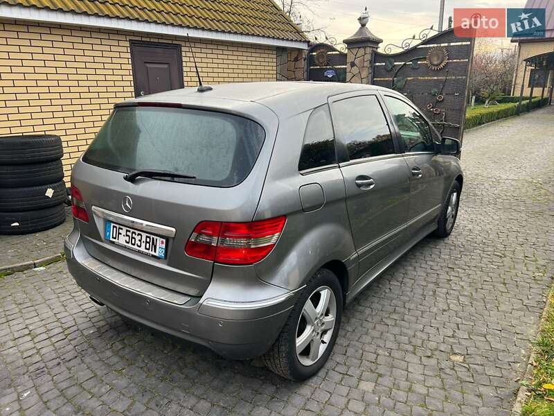 Хетчбек Mercedes-Benz B-Class 2008 в Луцьку фото 4 Хетчбек Mercedes-Benz B-Class 2008 в Луцьку