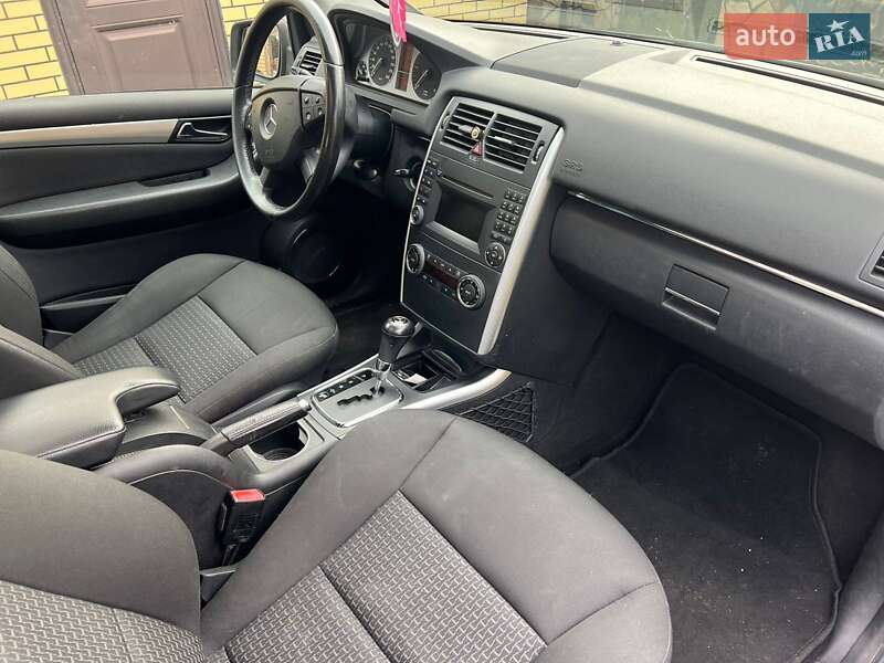 Хетчбек Mercedes-Benz B-Class 2008 в Луцьку фото 7 Хетчбек Mercedes-Benz B-Class 2008 в Луцьку