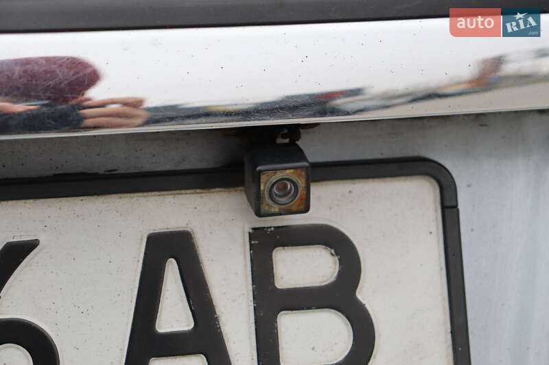 Хетчбек Mercedes-Benz B-Class 2005 в Щасливе фото 17 Хетчбек Mercedes-Benz B-Class 2005 в Щасливе