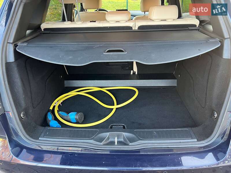 Хэтчбек Mercedes-Benz B-Class 2017 в Киеве