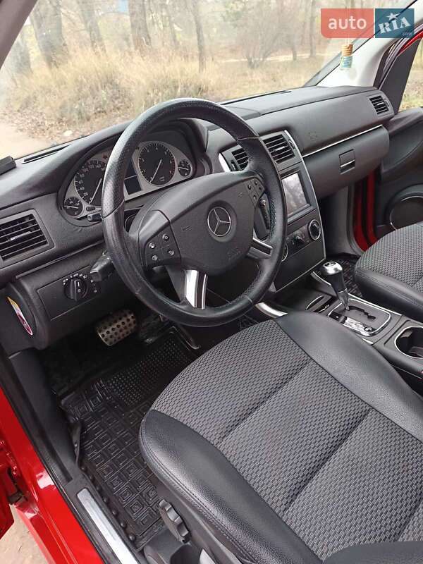 Хэтчбек Mercedes-Benz B-Class 2009 в Киеве