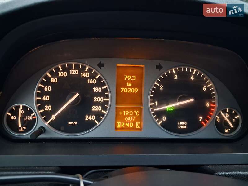 Хетчбек Mercedes-Benz B-Class 2010 в Дніпрі