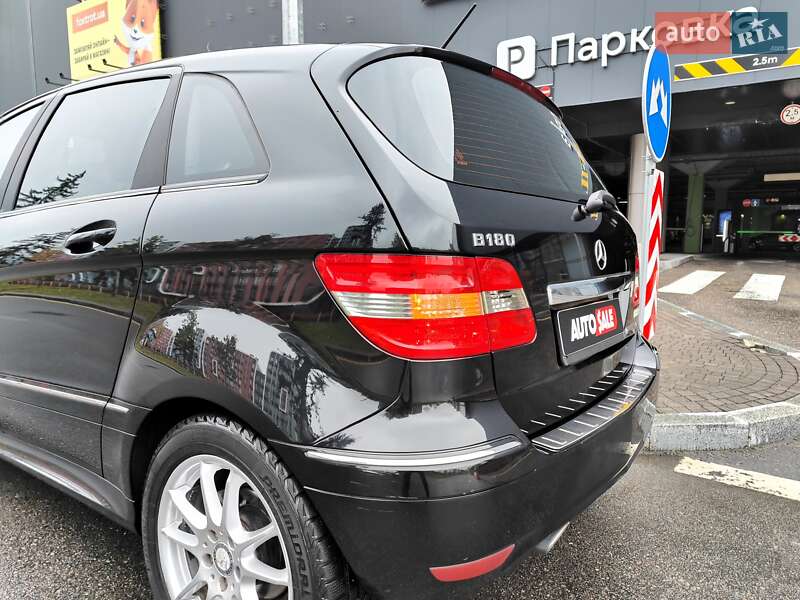 Хэтчбек Mercedes-Benz B-Class 2010 в Киеве фото 16 Хэтчбек Mercedes-Benz B-Class 2010 в Киеве