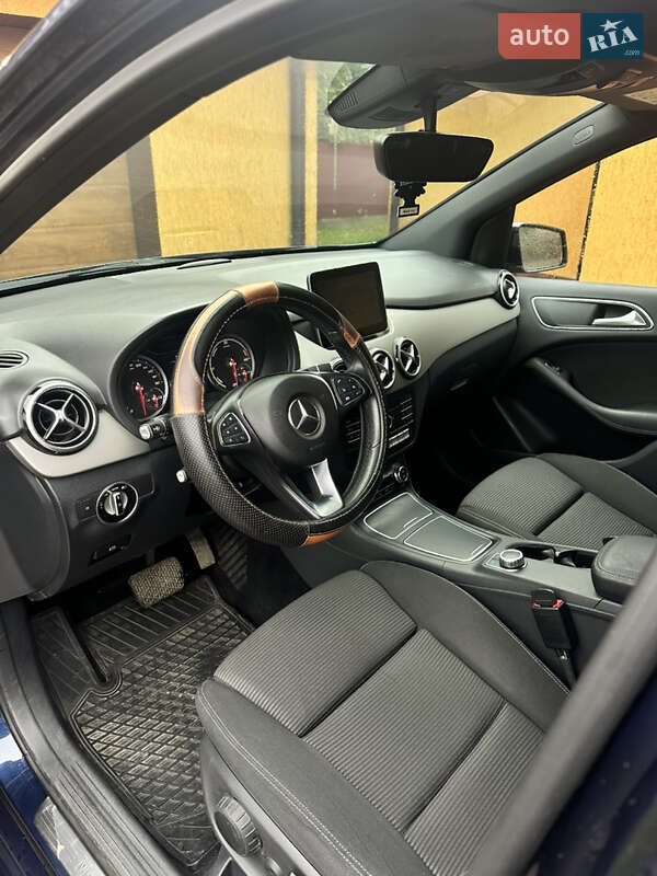 Хетчбек Mercedes-Benz B-Class 2017 в Ковелі