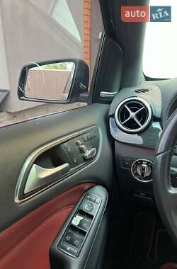 Хэтчбек Mercedes-Benz B-Class 2015 в Киеве