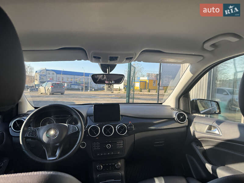 Хэтчбек Mercedes-Benz B-Class 2016 в Тернополе фото 16 Хэтчбек Mercedes-Benz B-Class 2016 в Тернополе